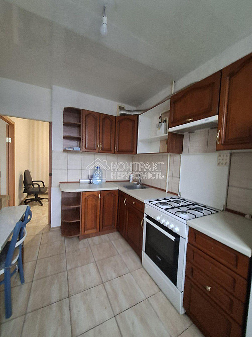 Продаж Квартира 3-кімнатна, 2/9 поверх на вул. молодіжна Pesochin - photo 1