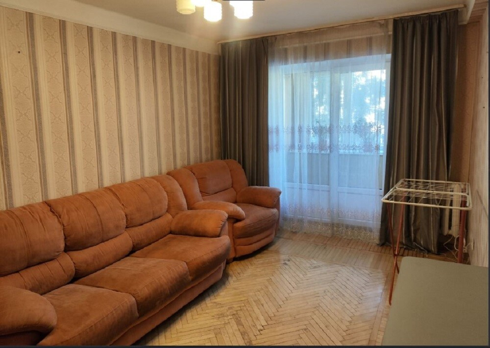 Оренда Квартира 3-кімнатна, 3/9 поверх на проспект Тычины Павла, д.5 Kiev - photo 1