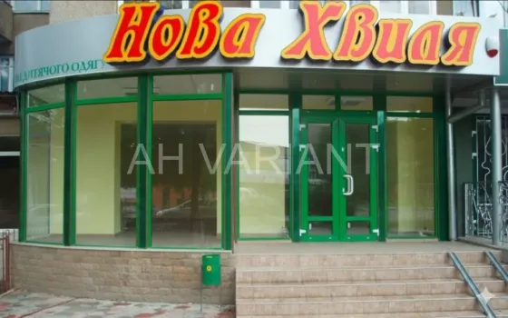 Продаж Приміщення в житловому будинку площа 85 кв.м 1-й поверх на Грушевського 63 Ужгород