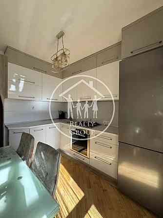 Продаж Квартира 2-кімнатна, 5/9 поверх на Освицька вул., 19 L'viv