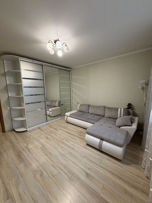 Продаж Квартира 2-кімнатна, 1/16 поверх на Воскресенська вул., д. 16Г Київ - фото 1