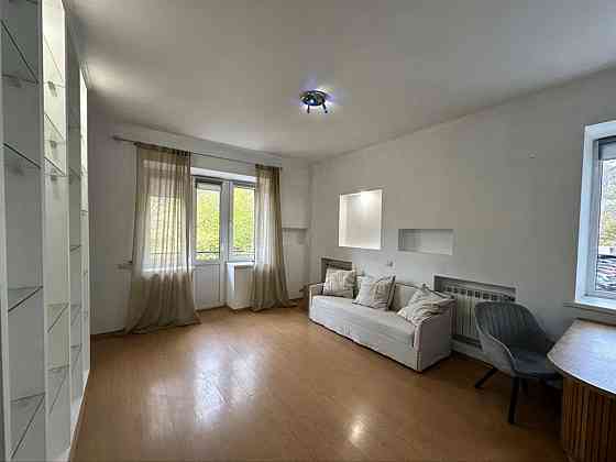 Оренда Квартира 1-кімнатна, 2/4 поверх на Винниченка, 14м Kiev