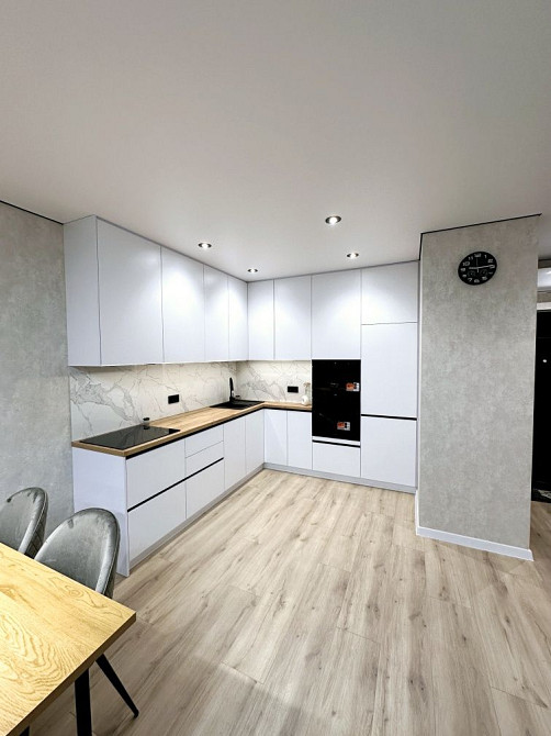 Продаж Квартира 1-кімнатна, 25/25 поверх на Родини Крістерів вул., д. 14 Kiev - photo 1