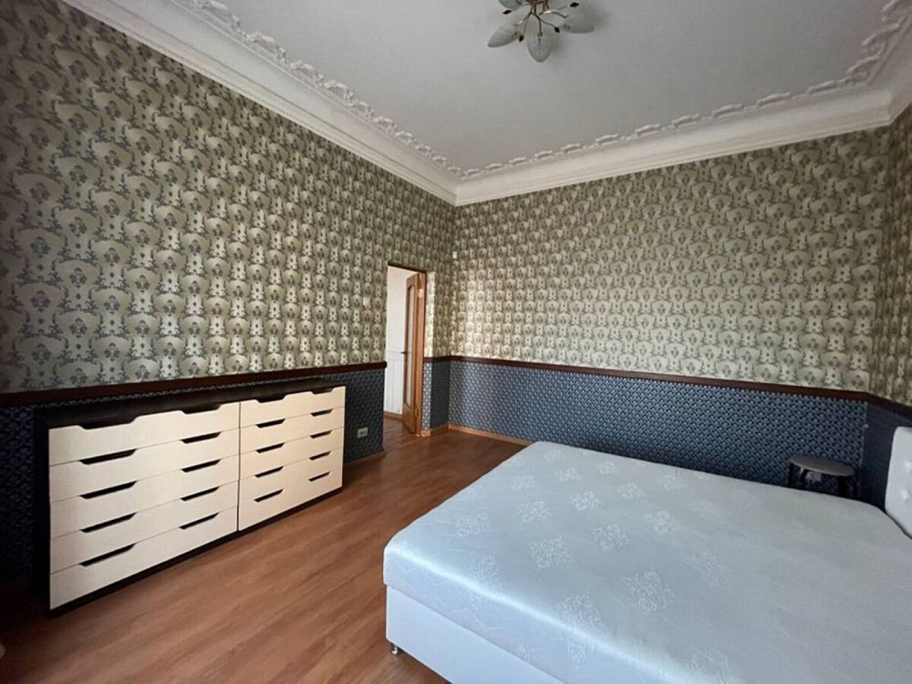 Продаж Квартира 4-кімнатна, 6/6 поверх на Тараса Шевченка вул., 58 Киев - изображение 1