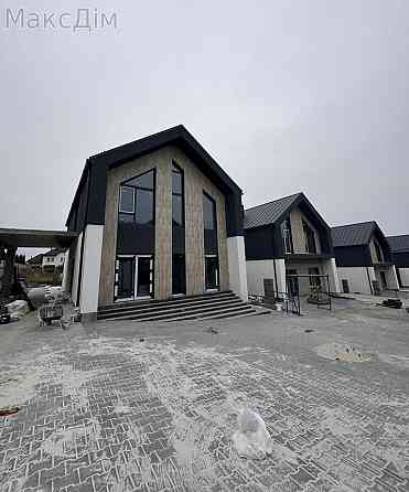 Продаж Будинок 5-кімнатний на вул. Злагоди Смиковцы