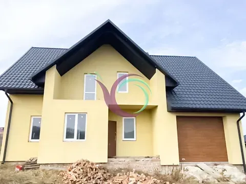 For sale 2-storey   220 sq.m 6 rooms at Соборності вулиця  - photo 3