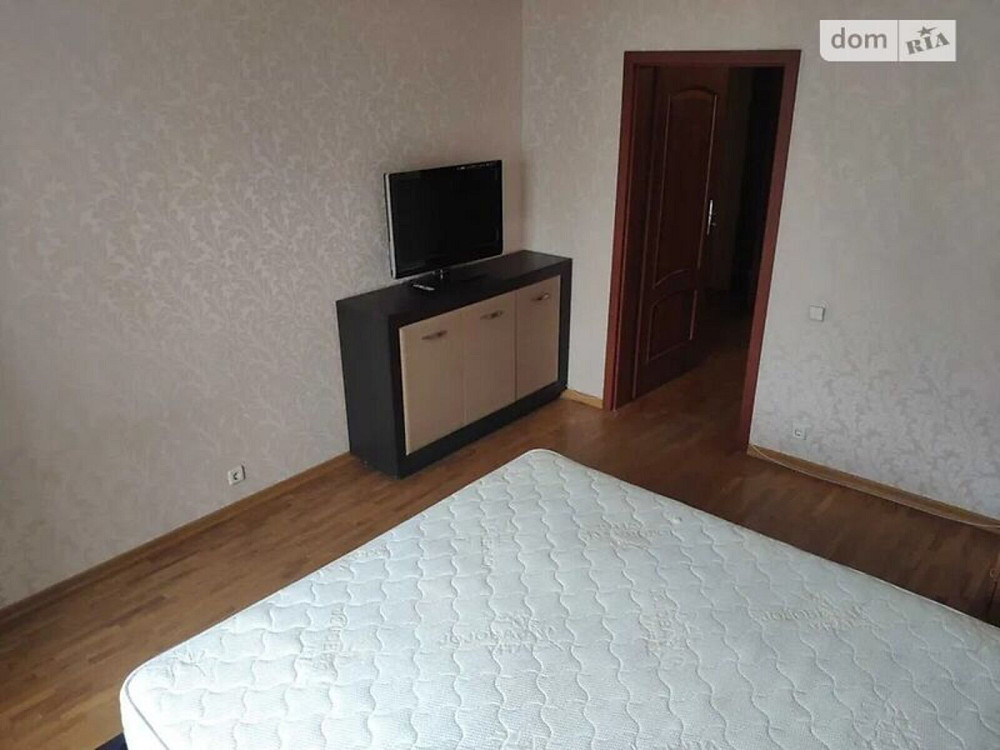 Оренда Квартира 3-кімнатна, 11/14 поверх на ул. Вишняковская Київ - фото 3