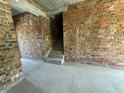 Продаж 2-поверховий   160 кв.м 4 кімн. на Наварійська вулиця 1  - фото 5