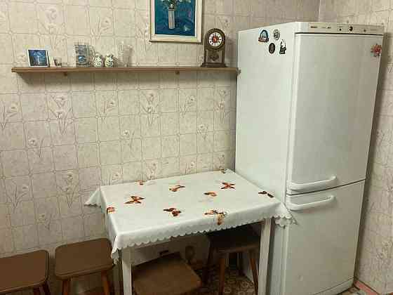 Оренда Квартира 3-кімнатна, 8/16 поверх на Санаторна, 27 Киев