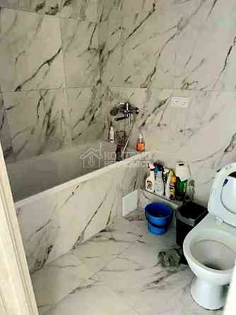 Продаж Квартира 2-кімнатна, 5/5 поверх на вул. Героїв Праці Харків