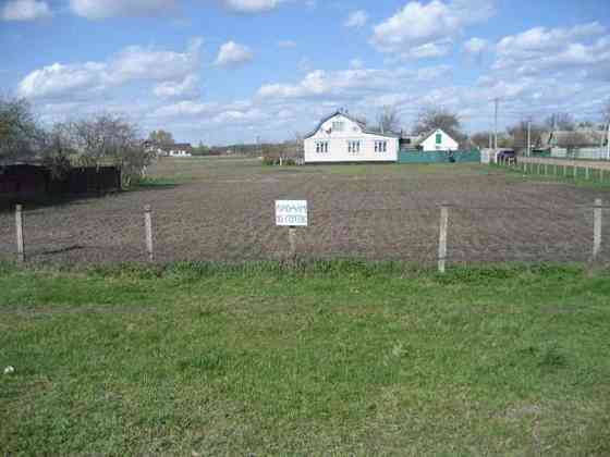 Продаж земельної ділянки 15 соток Головурів