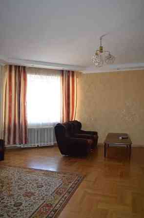 Оренда Квартира 2-кімнатна, 16/25 поверх на ул. Семьи Стешенко, 7 Київ