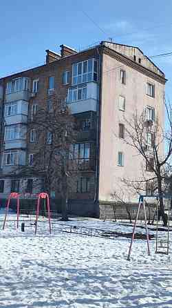 Продаж Квартира 1-кімнатна, 3/5 поверх на Юрія Глушка вул., д. 10 Kiev