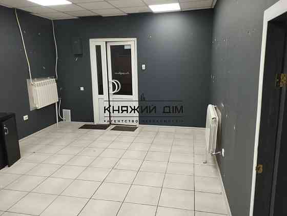Оренда офісне приміщення на Бориспольская ул. поверх - 1/2 Київ