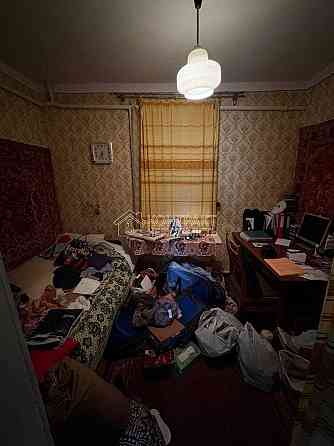 Продаж Будинок 4-кімнатний на вул. Основянский Kharkiv