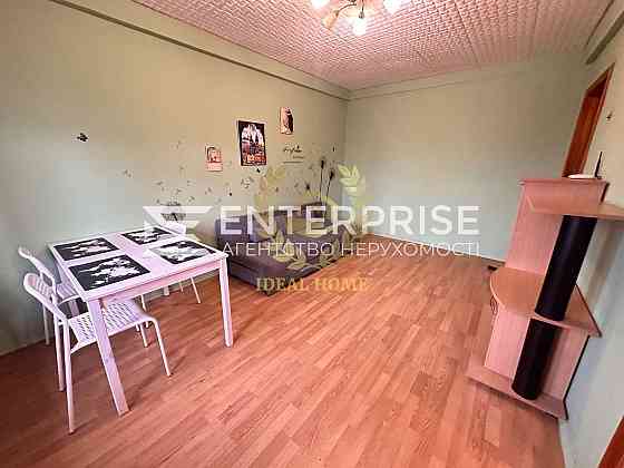 Продаж Квартира 3-кімнатна на Зодчих ул., 50А Київ