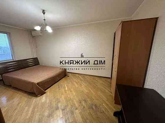 Оренда 3-кімнатної квартири біля метро Героїв Дніпра. № 1165339 Київ