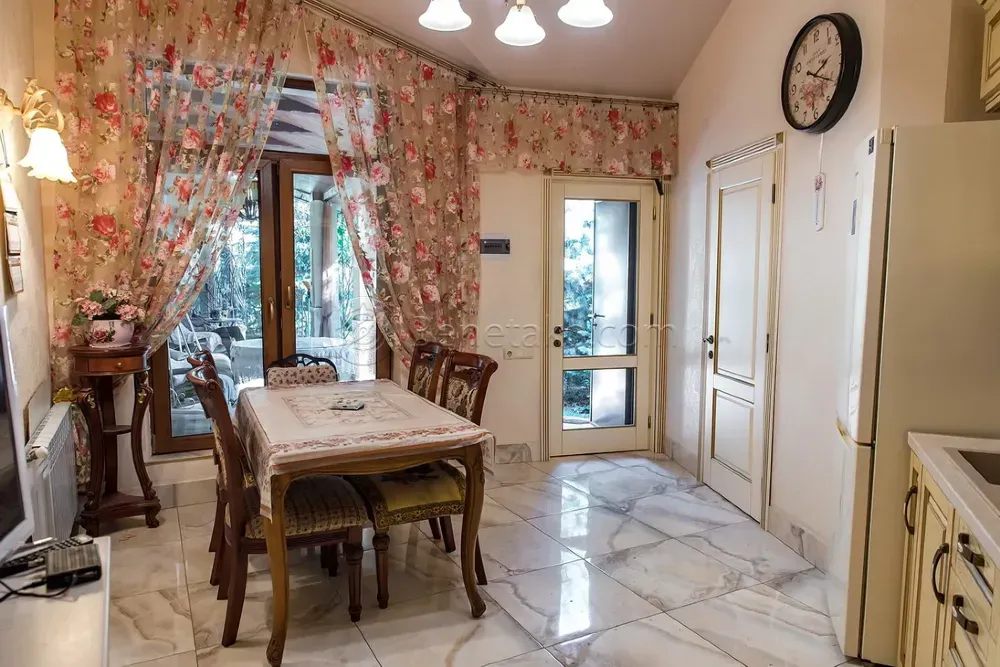 For rent 3-storey House with land 4 ares 250 sq.m 5 rooms at Фонтанская дорога,76 Odessa - photo 18