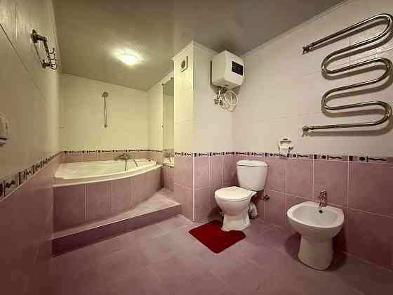 Продаж Квартира 5-кімнатна, 14/15 поверх на Гоголівська вул., д. 27 Киев