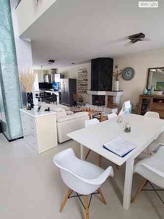 Продаж Будинок 4-кімнатний на вул. Зорянська Харків