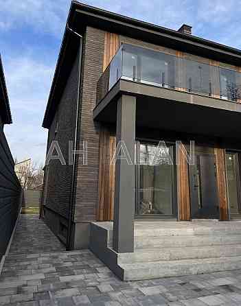 Продаж Будинок 5-кімнатний на Рубежівський пров., 12 Kiev