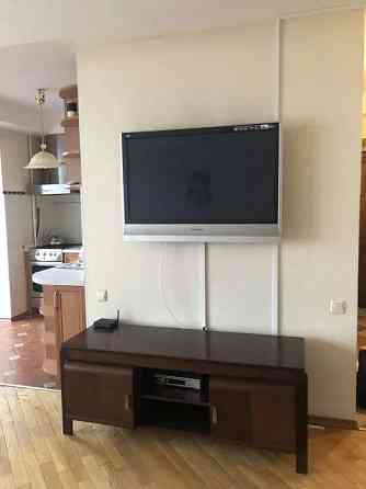 Оренда Квартира 3-кімнатна, 8/9 поверх на бул. Чоколовский, 13 Kiev