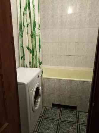 Оренда Квартира 2-кімнатна, 3/15 поверх на Срибнокильская ул., 1 Київ