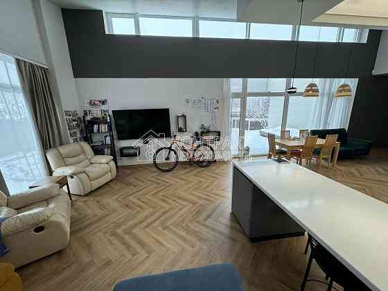 Продаж Будинок 4-кімнатний на вул. Науки Харків