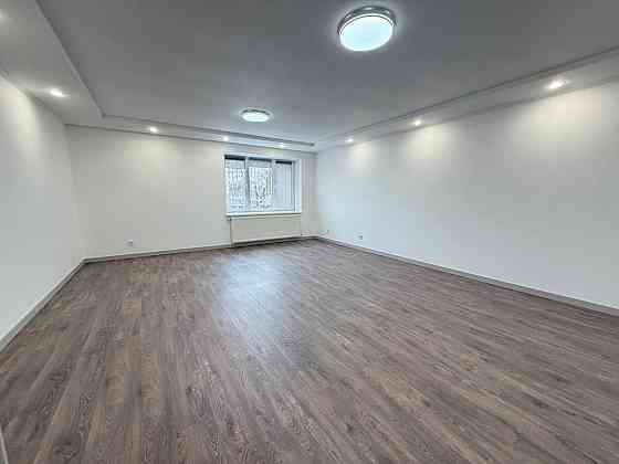 Оренда Квартира 3-кімнатна, 1/5 поверх на вул. Глиняна Ternopil'