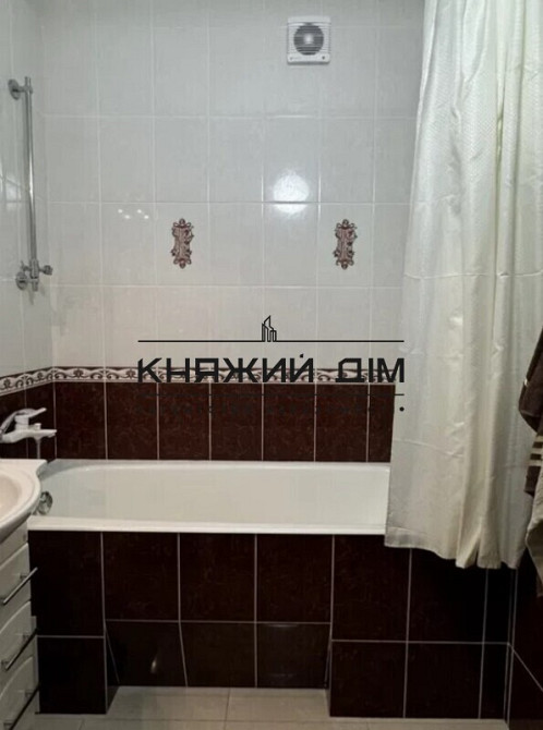 Оренда Квартира 3-кімнатна, 18/18 поверх на Старонаводницкая ул. Київ - фото 17