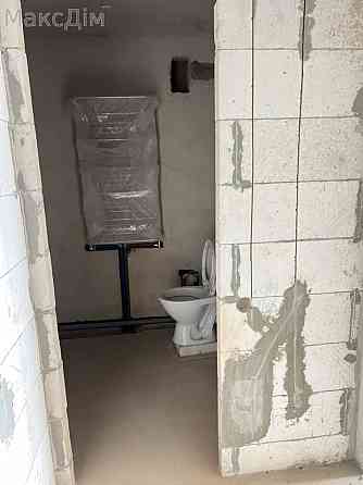 Продаж Квартира 3-кімнатна, 6/9 поверх на вул. Яреми Ternopil'