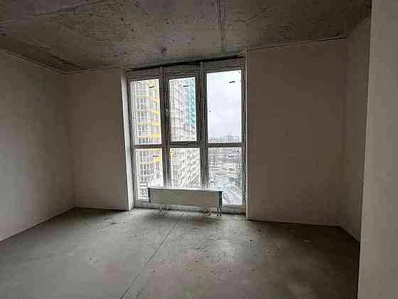 Продаж Квартира 3-кімнатна, 8/25 поверх на Академіка Заболотного вул., 15Г Київ