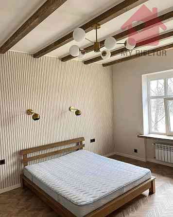 Продаж однокімнатної квартири на Набережній Незалежності. Uzhhorod