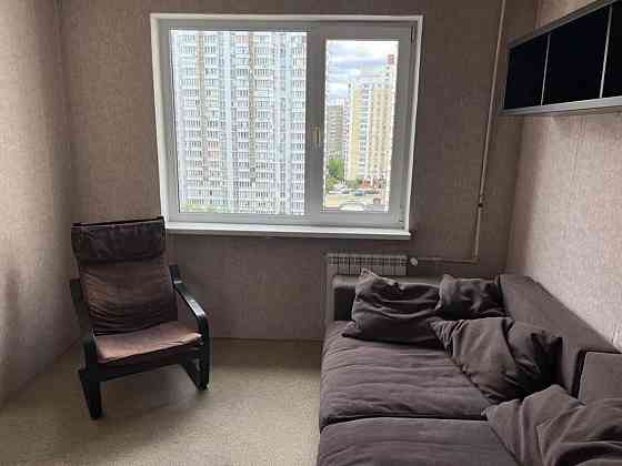 Оренда Квартира 3-кімнатна, 12/12 поверх на Харківське шосе, 154 Kiev