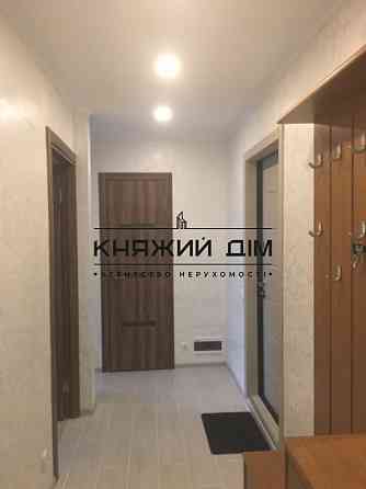 Світла, комфортна 2-х к. кв. ст. м. Мінська. № 11139420 Киев