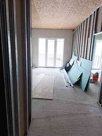 Продаж Квартира 4-кімнатна, 6/6 поверх на Велика Житомирська вул., д. 16 Київ