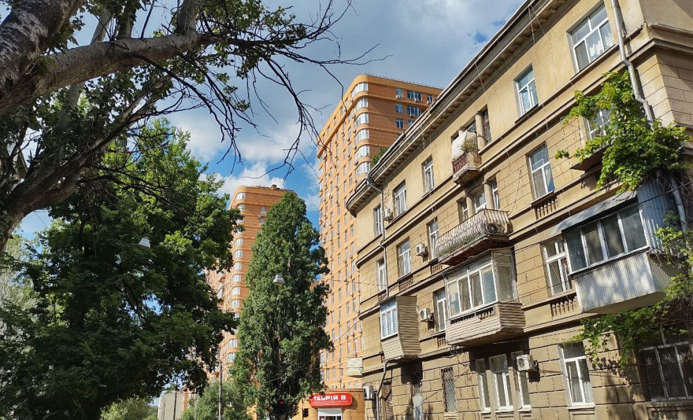 Продам 1-комнатну. сталинку, 2/4 эт., Средняя / Косвенная, Молдаванка Odessa - photo 1