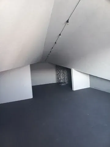 Продаж 3-поверховий   160 кв.м 4 кімн. на Стрілецький масив 15  - фото 9