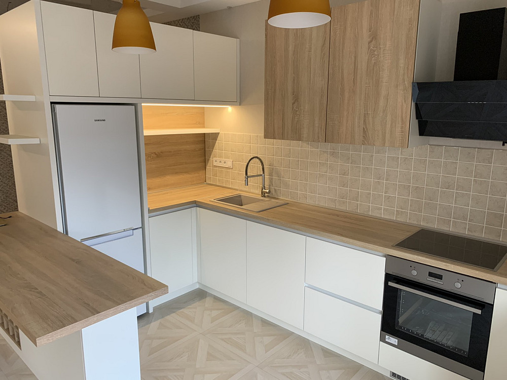 Дом с новым ремонтом на Таирова Одеса - фото 1