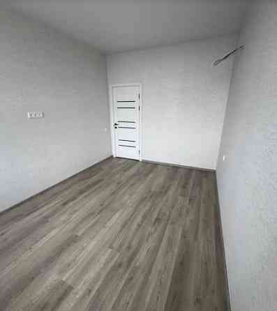 Продаж Квартира 3-кімнатна на ул. Жемчужная, 5б Лиманка