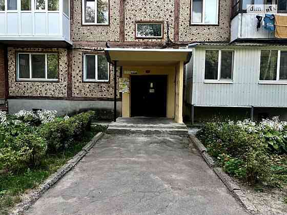 Продаж Квартира 3-кімнатна, 5/5 поверх на Космонавтів Винница