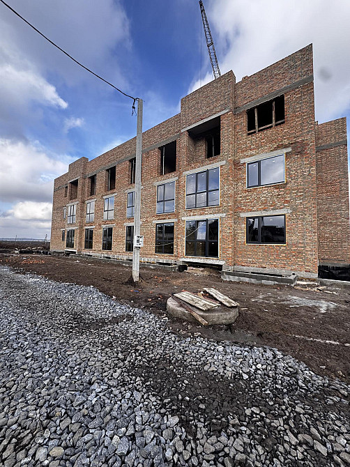 Продаж 1к Квартира 32 кв.м Фабрична вул. Rivne - photo 2