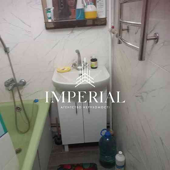 Продаж Квартира 3-кімнатна, 11/12 поверх на вул. Відрадний Київ