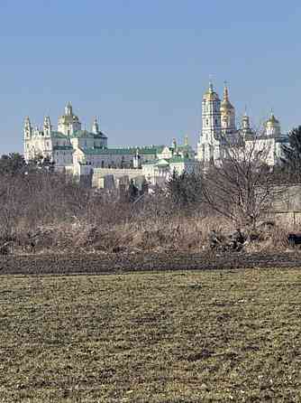 Продаж земельної ділянки 10 соток на фабри Pochayiv