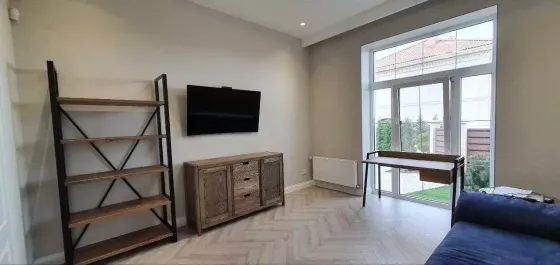 Продаж Будинок на вул. Берегова Odessa