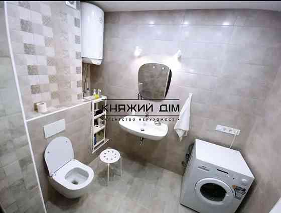 Оренда Квартира 1-кімнатна, 16/25 поверх на вул. Панельная ул./Андрія Аболмасова Kiev