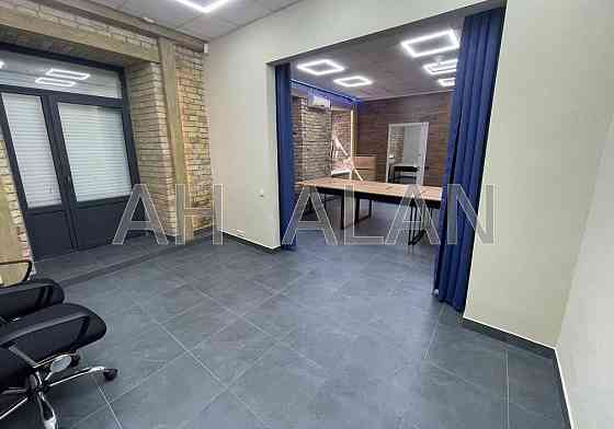 Оренда Будинок 3-кімнатний на Саксаганського вул., 43 Киев