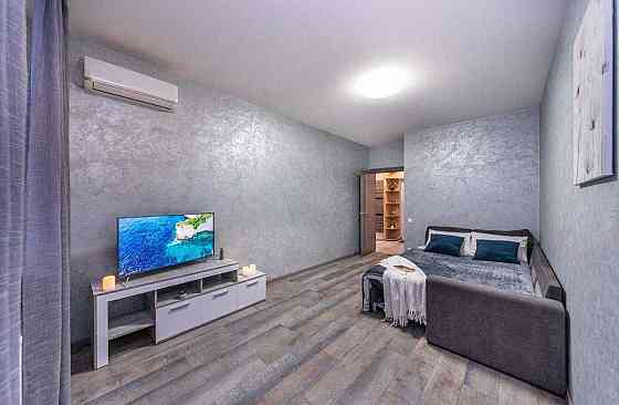 Продаж Квартира 1-кімнатна, 11/25 поверх на Родини Крістерів вул., д. 20 Киев