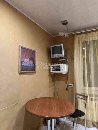 Оренда Квартира 3-кімнатна, 5/9 поверх на вул. Балакірєва Харьков