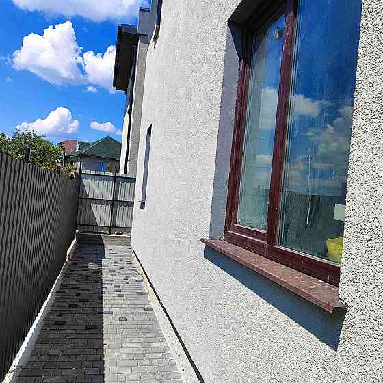 Продаётся новый.2х этажный дом в с. Нерубайское. Нерубайське